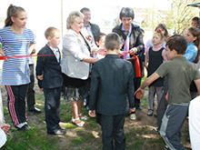 В поселке Доваторовка открыта новая детская площадка