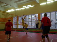 В Черняховске стартовал Новогодний турнир по волейболу
