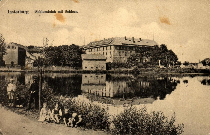 Schlossteich mit Schloss, Insterburg