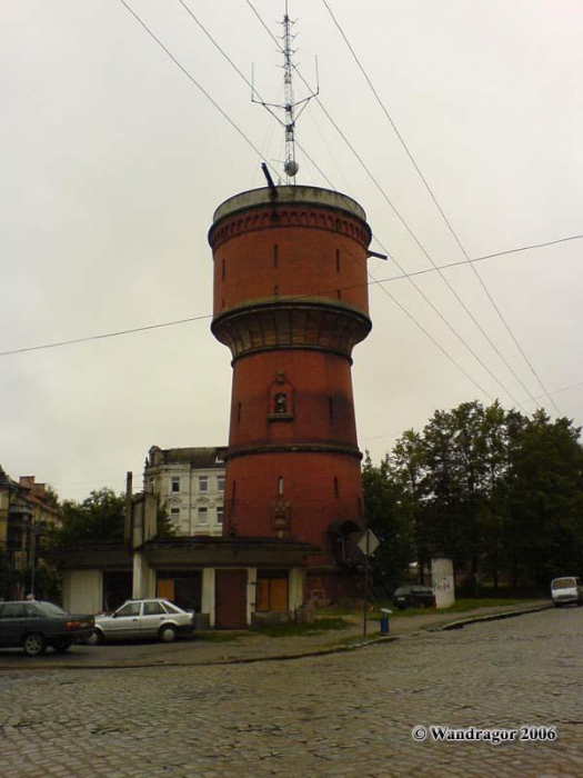 Водонапорная башня (угол улиц Спортивная и Гагарина), Черняховск