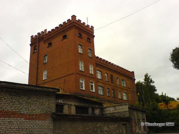 Вид на здание 1336 года постройки (мельница). Улица Партизанская, Черняховск
