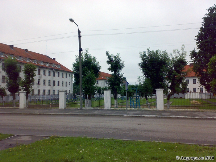 Улица Ленинградская (вид на воинскую часть), Черняховск