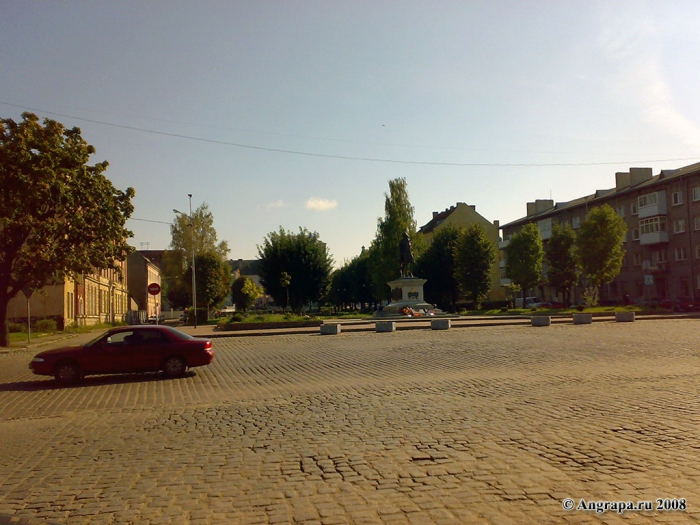 Площадь Ленина и памятник Барклаю-де-Толли, Черняховск