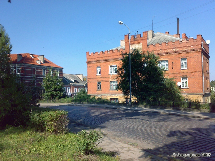 Здание 1336 года постройки (мельница). Улица Партизанская, Черняховск