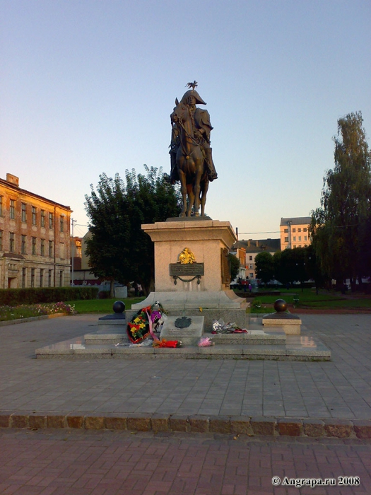 Памятник Барклаю-де-Толли, Черняховск