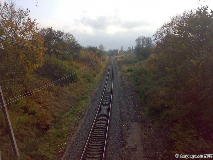 Железная дорога (вид с путепровода). Улица Гагарина, Черняховск