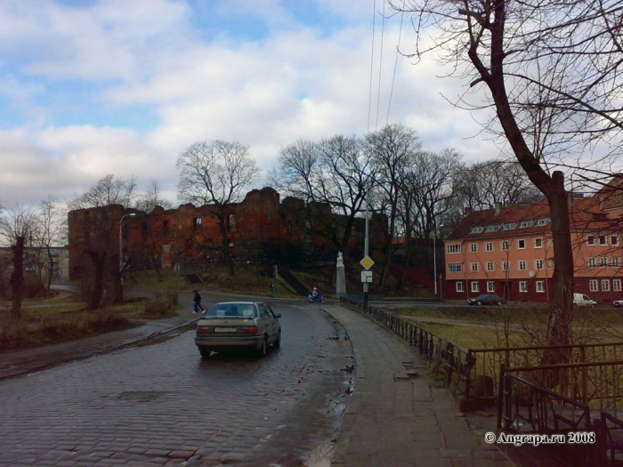 Вид на замок Инстербург (улица Партизанская), Черняховск