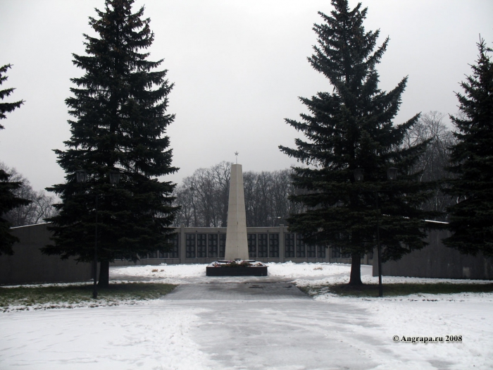 Памятник воинам, погибшим в боях у Инстербурга, Черняховск