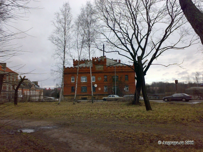 Вид на здание 1336 года постройки (мельница). Улица Партизанская, Черняховск