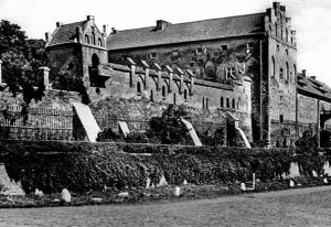 Центр живой истории в замке Георгенбург