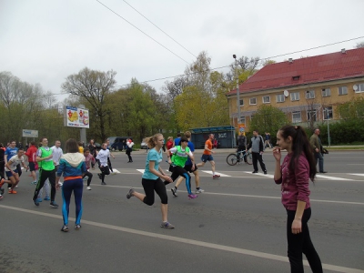 Легкоатлетическая эстафета с участием черняховцев в городе Калининграде